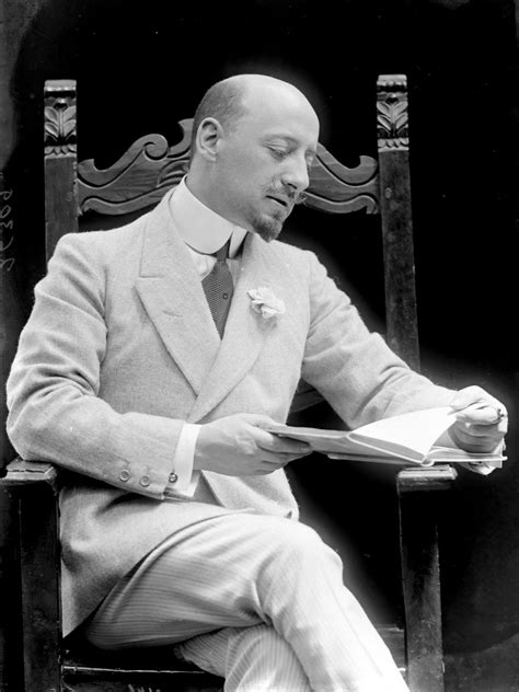 gabriele d'annunzio.